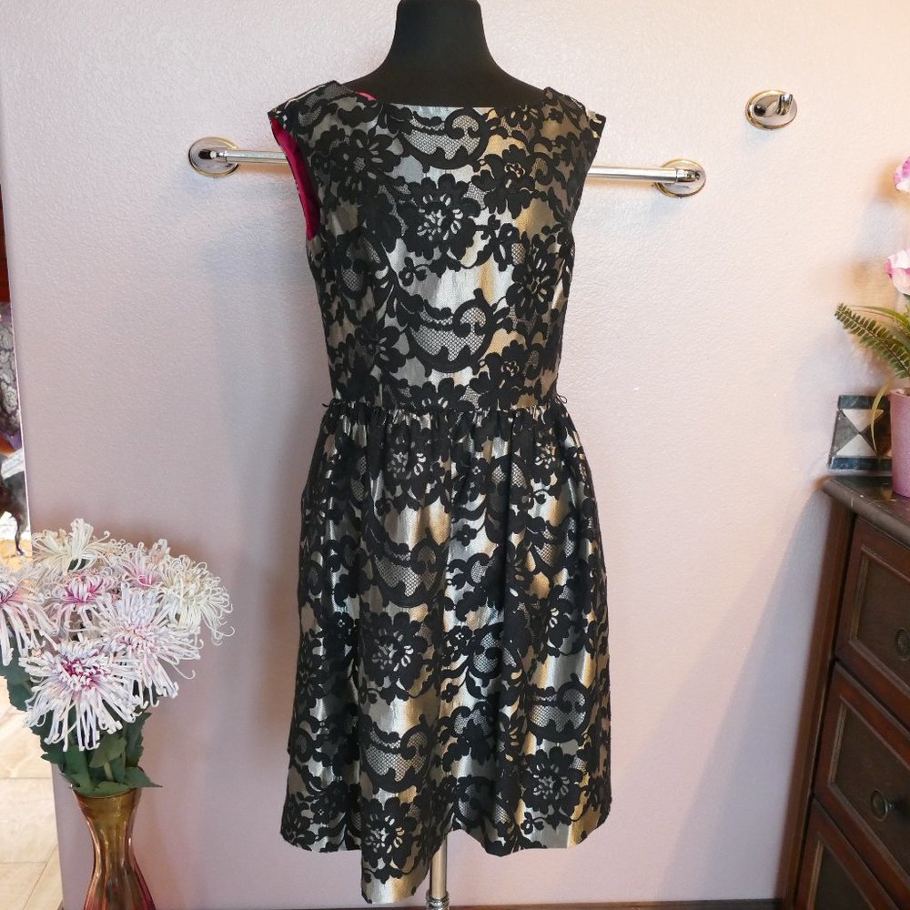 Eliza J Lace Cocktail Dress -Size 8